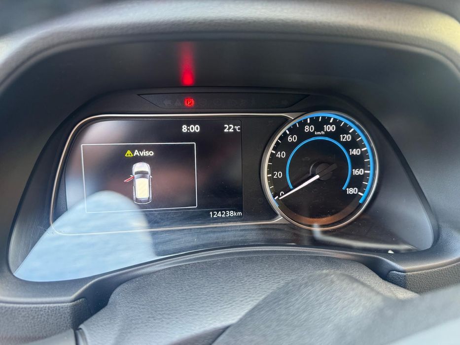 Nissan leaf .TECNO 66 KW/ 380 KM nacional