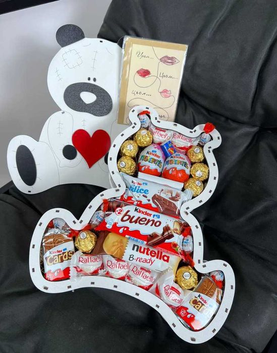 Подарунковий бокс, подарунок для дівчини, сладкий подарок на праздник