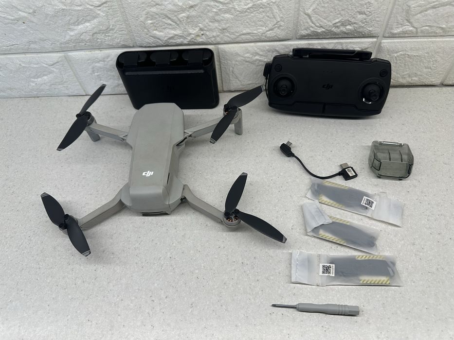 dji mavic mini fly more combo - Купити квадрокоптери та аксесуари