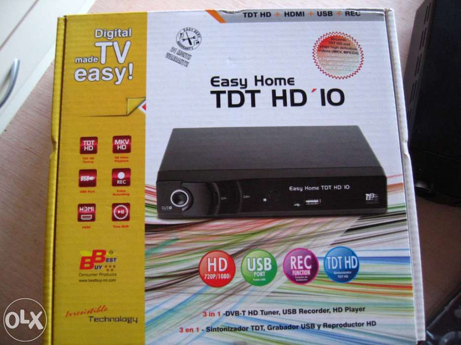 Top-of-the-line DTT receiver with extensive additional features64585122834689121