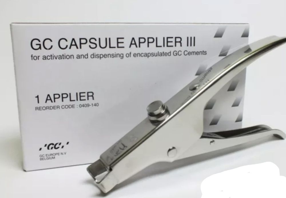 Pistolet - aplikator do kapsułek model III GC