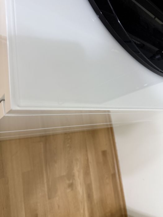 Komoda malm bialy polysk z szyba nowa