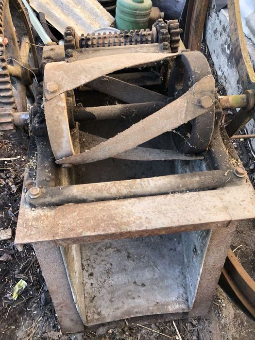 Січкарня польського виробництва в робочому стані