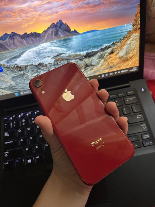 IPhone XR, 128Gb, red