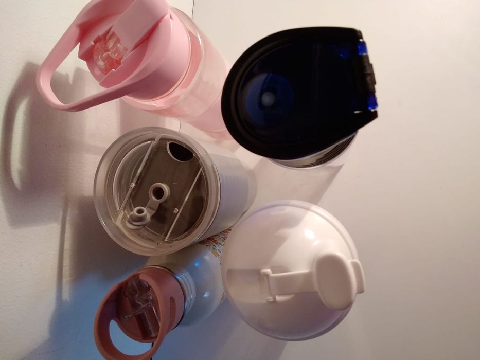 5 garrafas água (lote 5€)