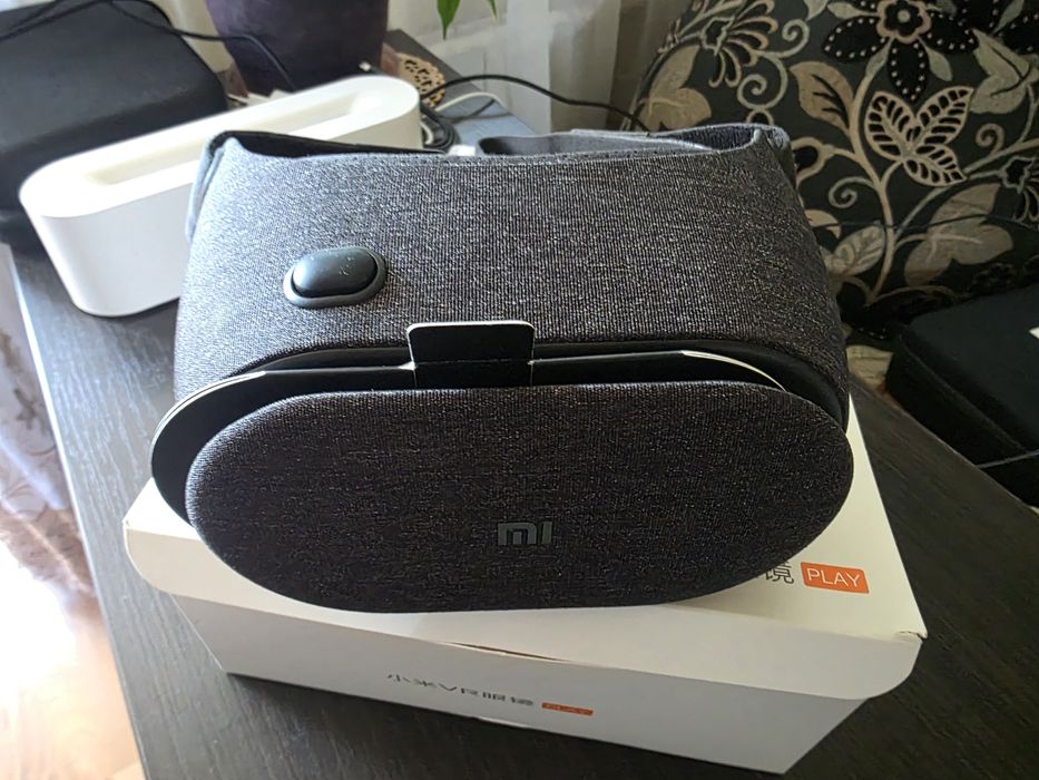 Окуляри віртуальної реальності Xiaomi Mi VR Play 2 (VR гарнітура)