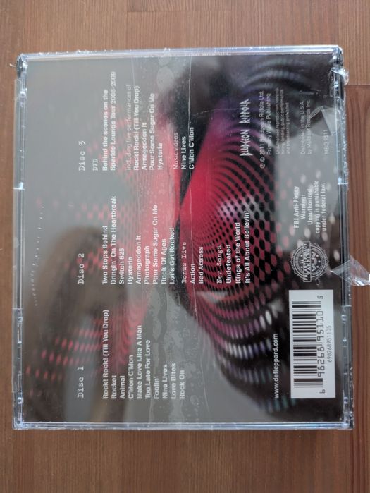 NOVO e SELADO - Duplo CD + DVD " Def Leppard - Live & More "