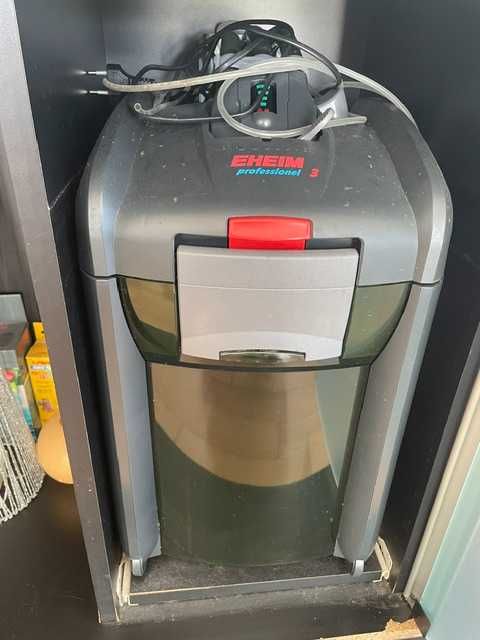 Vendo aquário Aquatlantis 150 cm com móvel - 200€