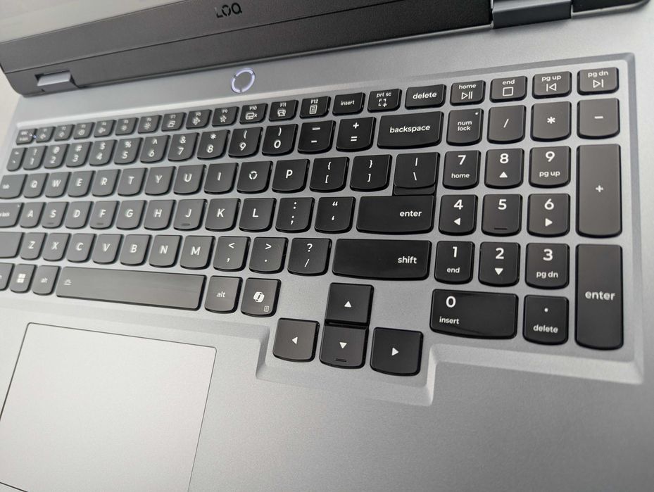 LAPTOP GAMINGOWY Lenovo LOQ RTX 5050 i5-13450HX 144hz