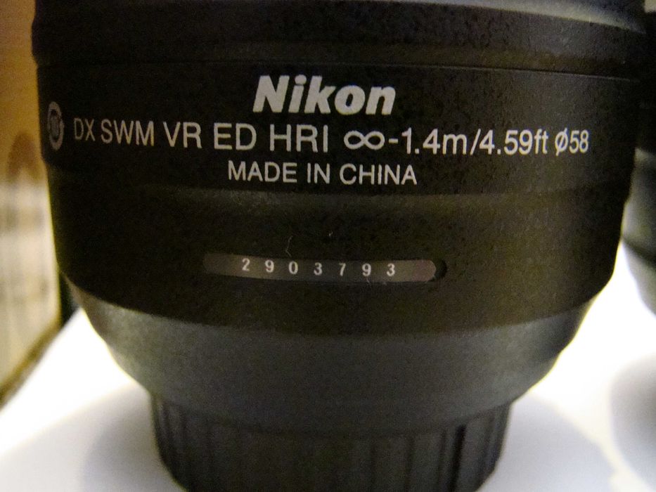 Máquina Semi Profissional Nikon D5200 com 3 objetivas