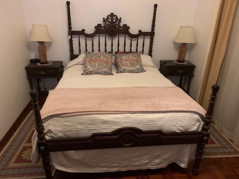 Mobilia de quarto madeira exótica Jambirre