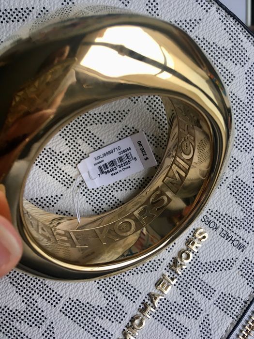 Złota, gruba bransoleta Micheal Kors