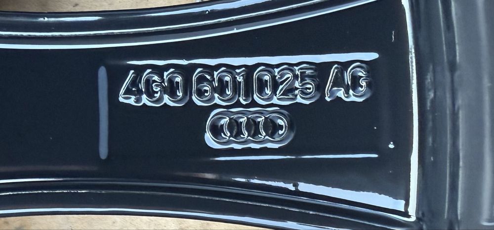 Oryginalne Felgi Audi 17" A4 A5 A6 A7 Q5 s-line 8J et39 5x112