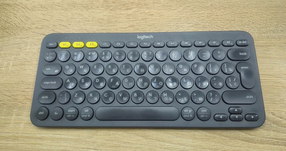 Блютуз клавіатура logitech K380