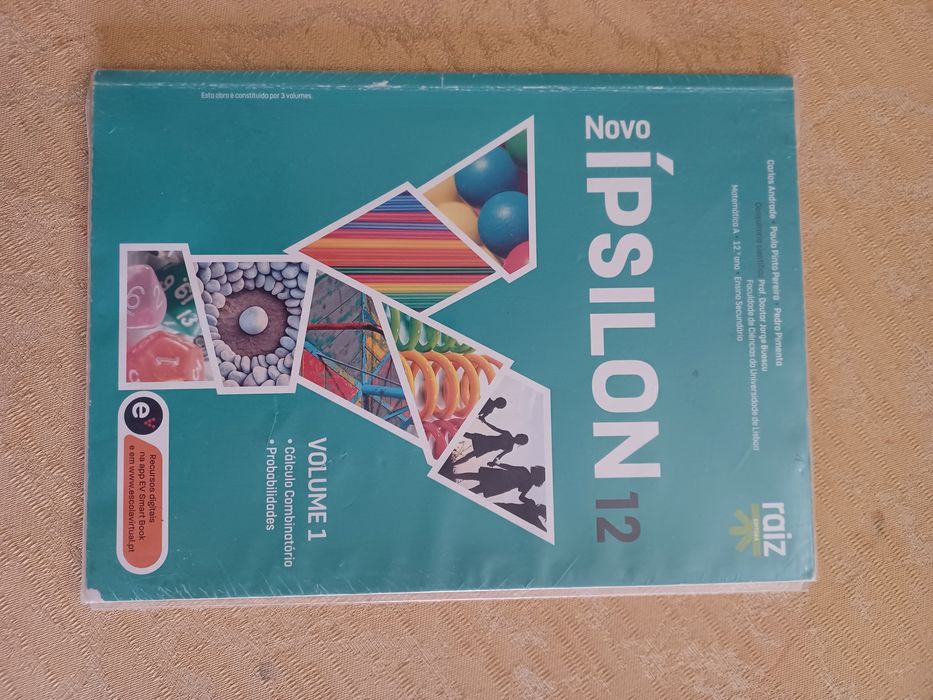 Manual - Novo Ípsilon 12 - Matemática A - 12.º ano Escolar
