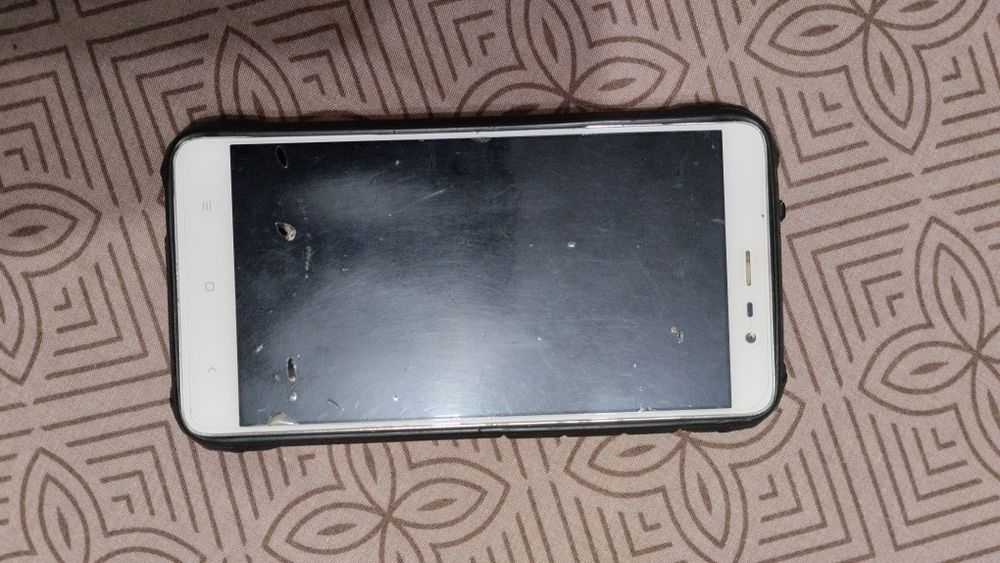 Телефон Redmi note 3 на запчастини