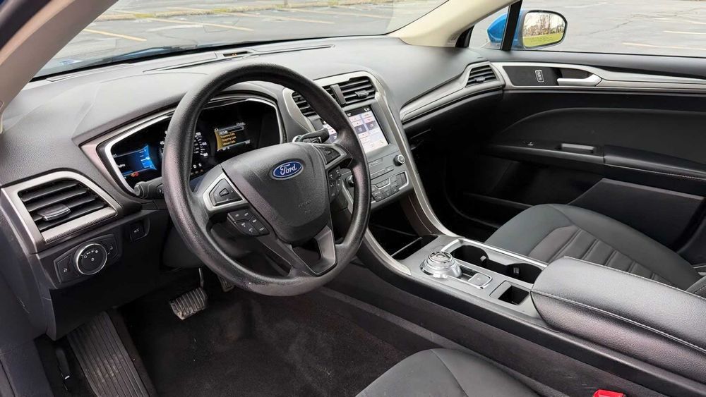 Ford Fusion Titanium      2019