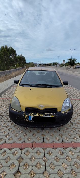 Toyota Yaris 1999