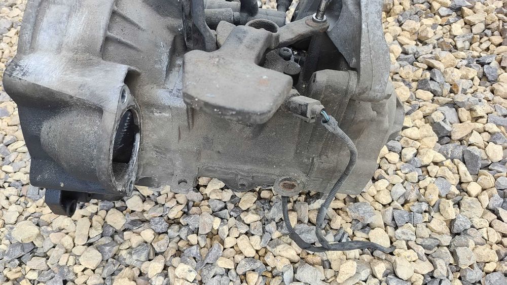 Skrzynia biegów Manual VW PASSAT B6 Skoda SEAT 2.0 FSI 05-10.r 6B JYL