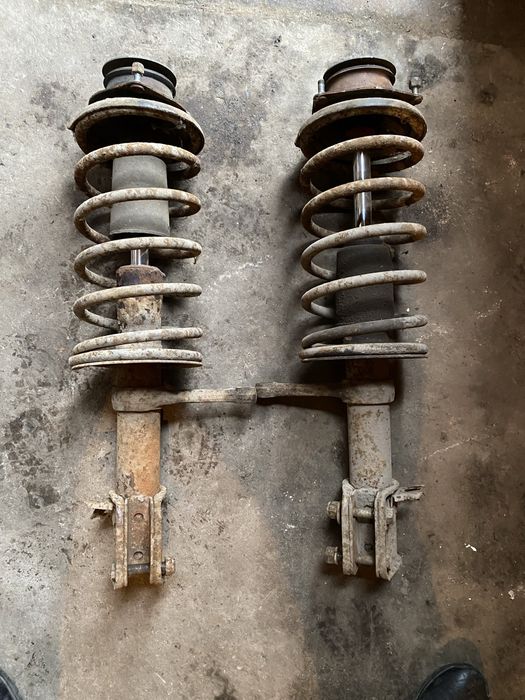 Продам стойки і всі елементи до них ВАЗ 2108-2115