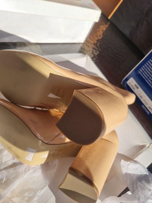 Buty damskie sztyblety