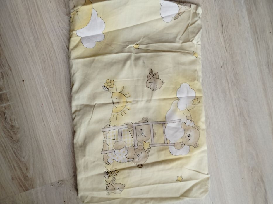 Cztery komplety poscieli 100/135