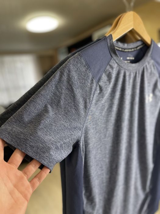 Технологічна спортивна футболка Under Armour MK1: максимум енергії