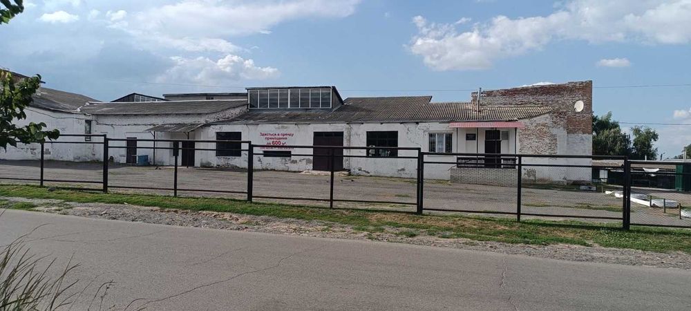 Здається в оренду приміщення