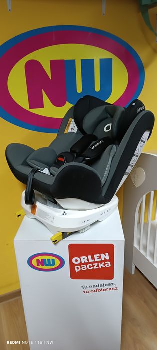 Nowy obrotowy fotelik samochodowy do 36 kg