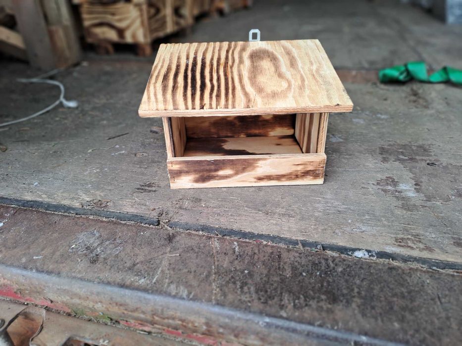 Budki dla ptaków  ,karmniki ,  domki