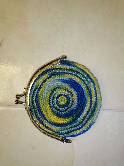 porta moedas senhora muito antigos em bom estado