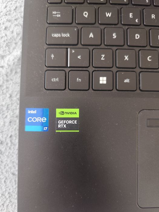 Acer Nitro V15 RTX 4050