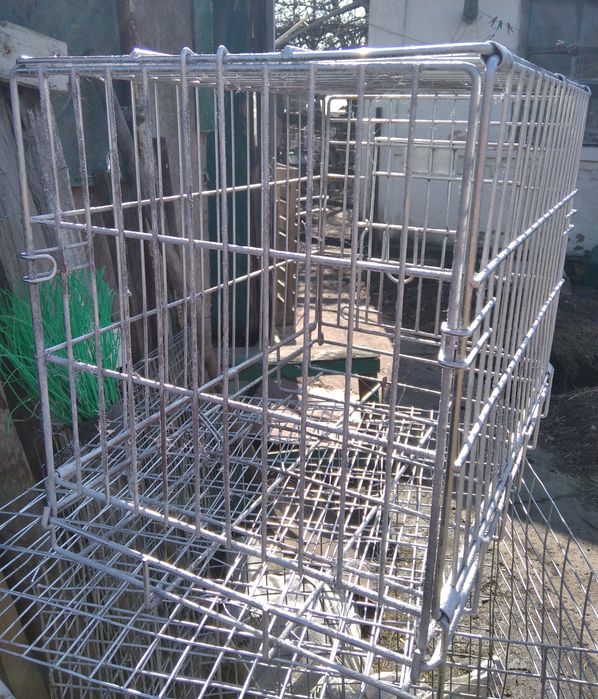 Продам на фото для собачки,або котика