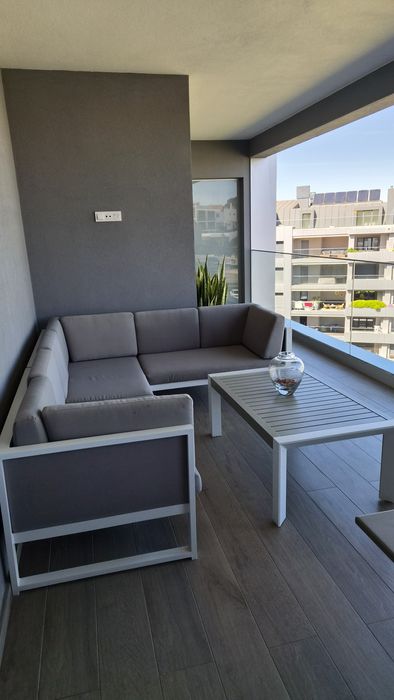 Conjunto de sofás e mesa de apoio de jardim447015131525959684