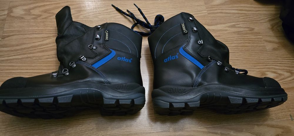 Buty trzewiki Atlas Anatomic Bau gore tex goretex 
goretex 42