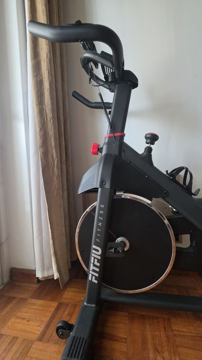 Bicicleta Indoor nova