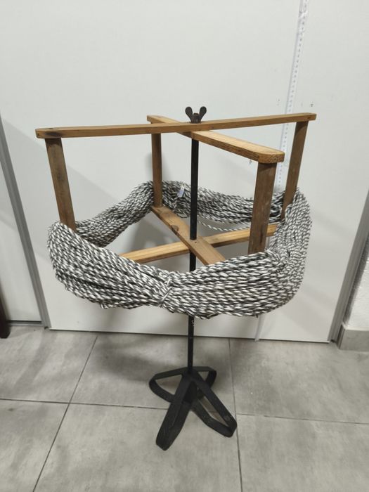 Dobadoura artesanal para meadas