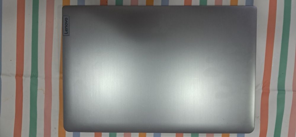 Lenovo Ideapad 3 15ITL6 i5 8Gb RAM  512 SSD