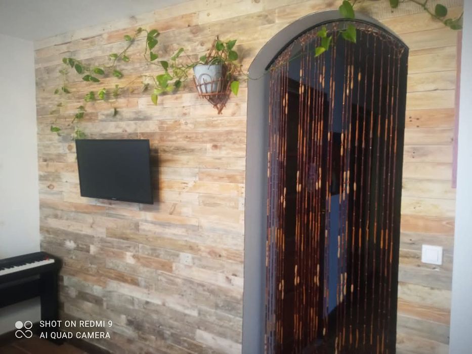 Deski dekoracyjne z recyklingu palet drewnianych