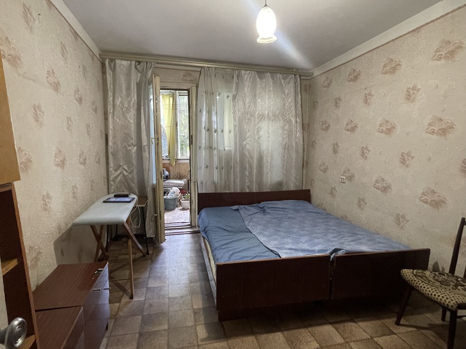 Трикімнатна квартира ПЗР,