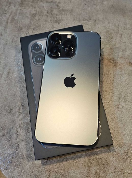 Telefon iPhone 13 PRO 256GB Graphite, stan idealny