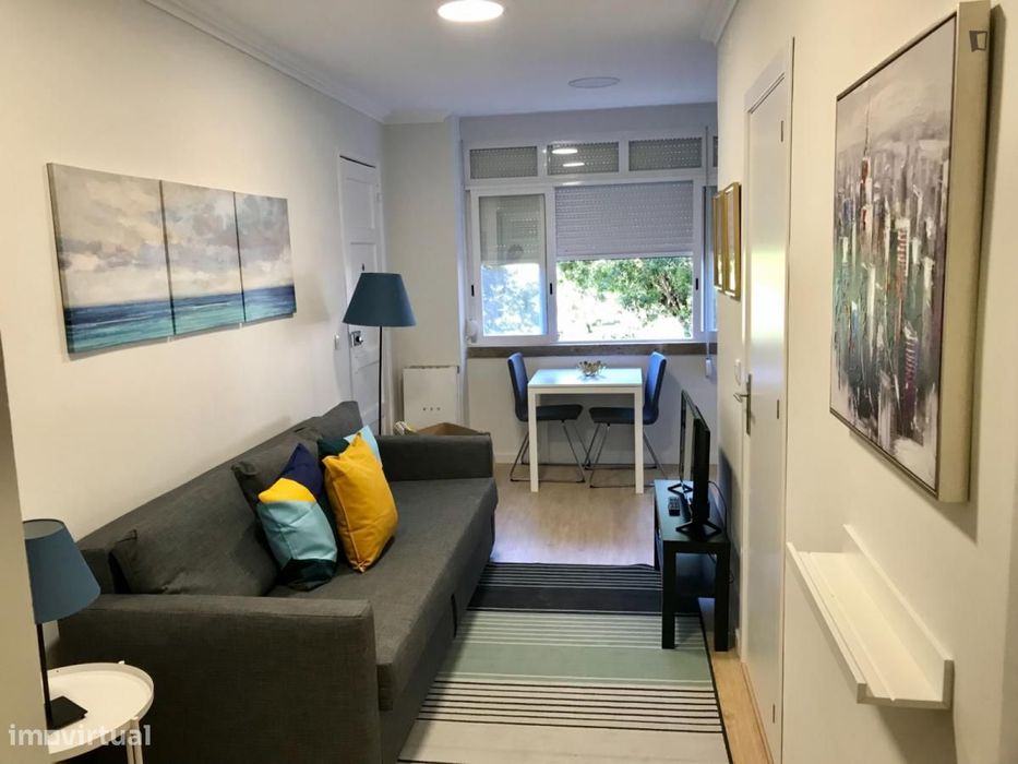 Apartamento com 1 quartos - localizado em Roma-Areeiro Lisbon