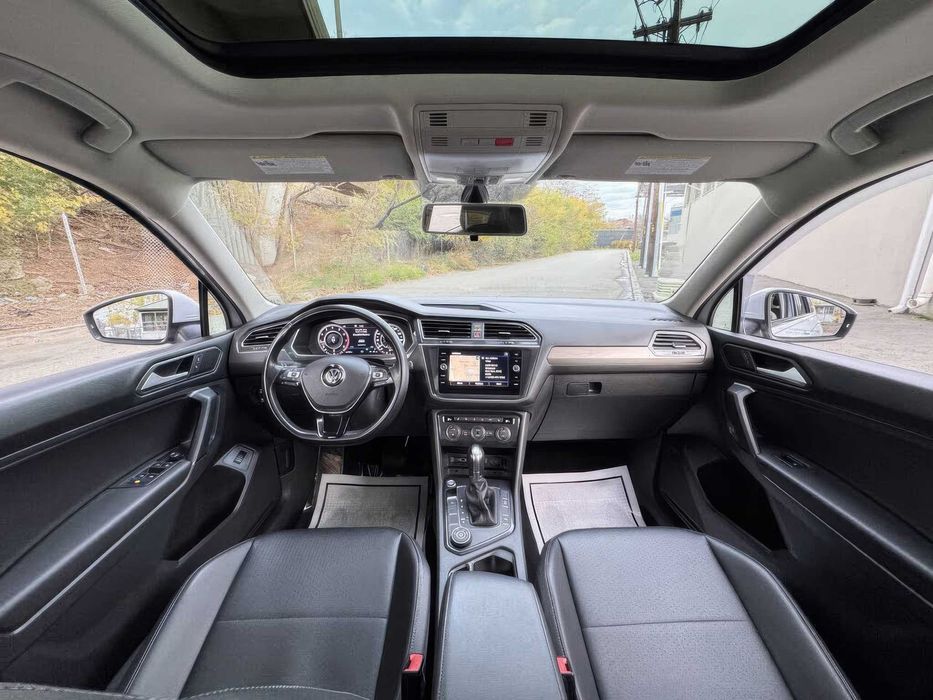 Volkswagen Tiguan SEL 4Motion      2019