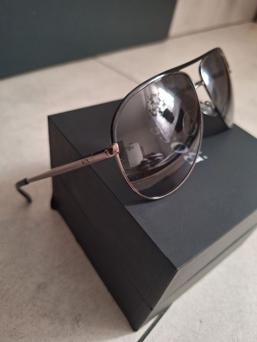 Sprzedam okulary przeciwsłoneczne firmy Armani  Exchange pilotki orginał! Zapraszam