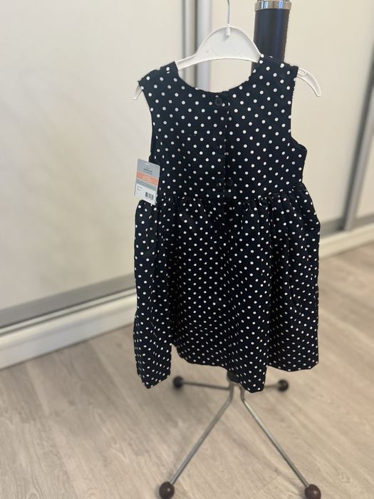Детское новое платье Carters на 2 года