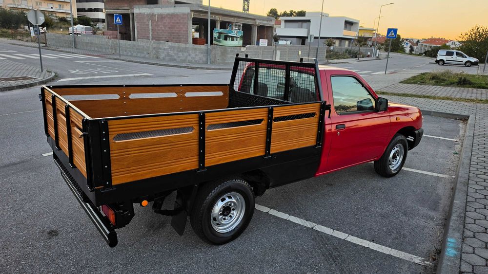 nissan d22 pick up poucos km
