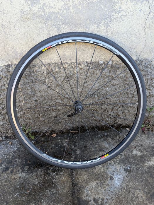 Roda dianteira Mavic Aksium