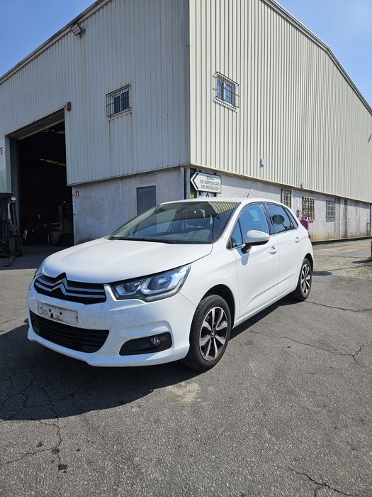 Citroën C4 II 1.2 THP de 2017 para peças
