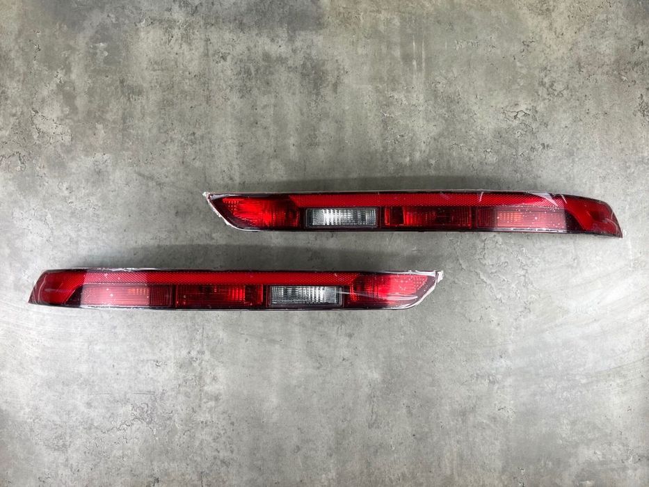 Відбивач (катафот) - AUDI Q5 (FY) 2017-2020 ( 80A945070 / 80A945069 ) європа