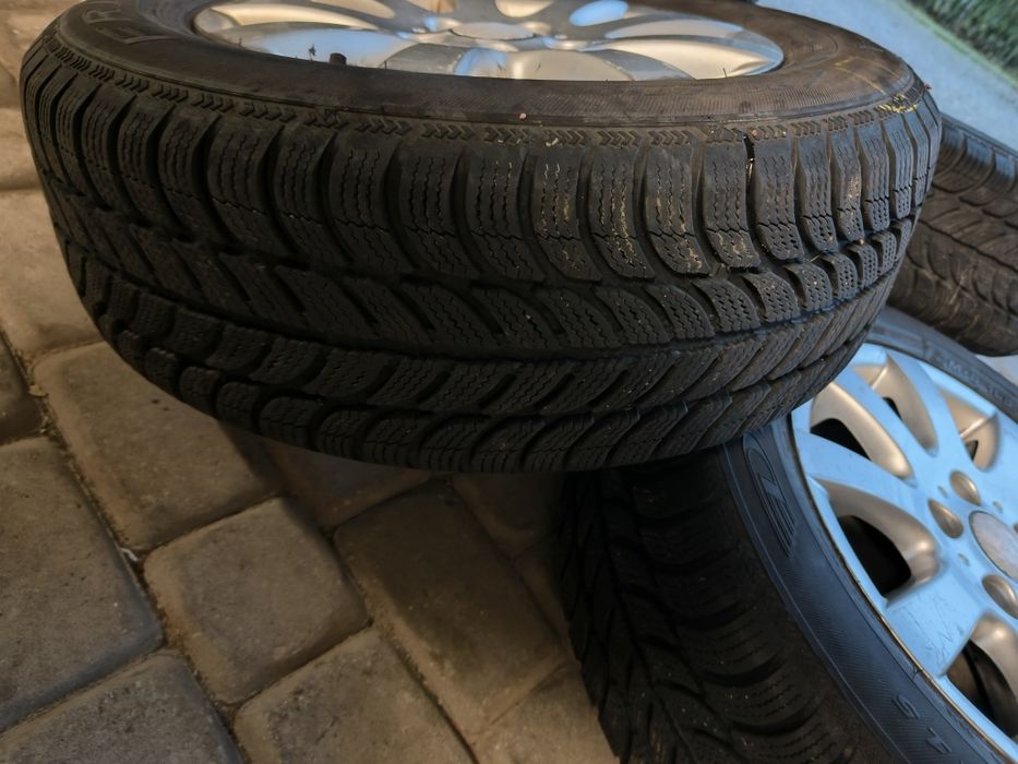 Felgi aluminiowe 5*122/R15 +opony zimowe